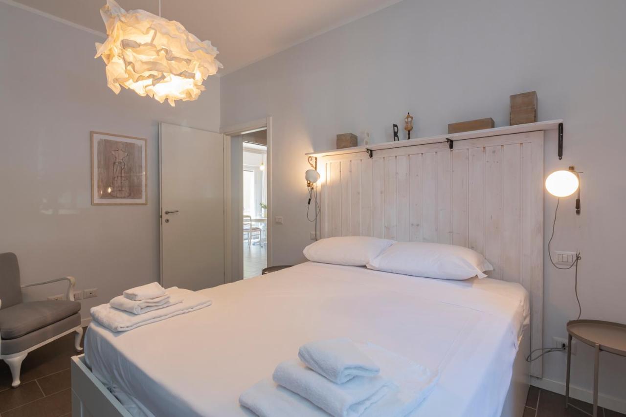 Renovated Flat Medeghino 24 * Milan