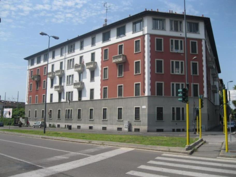 Apartment Bocconi Navigli Iulm Naba Ied, Max 2 Persons, Center Italy