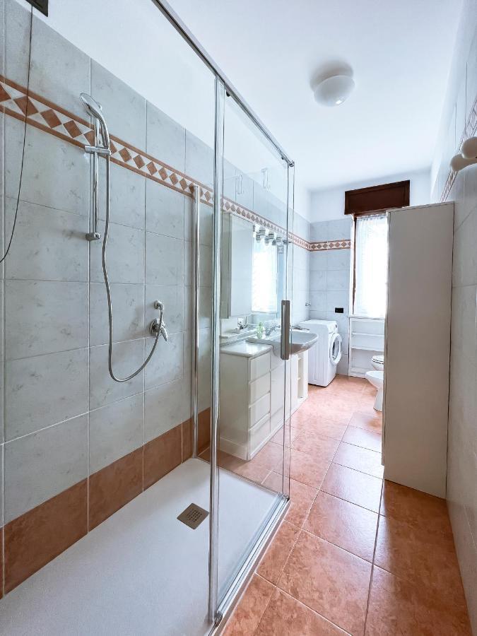 Apartment Amply Lit Harmony Via Brocchi Milan
