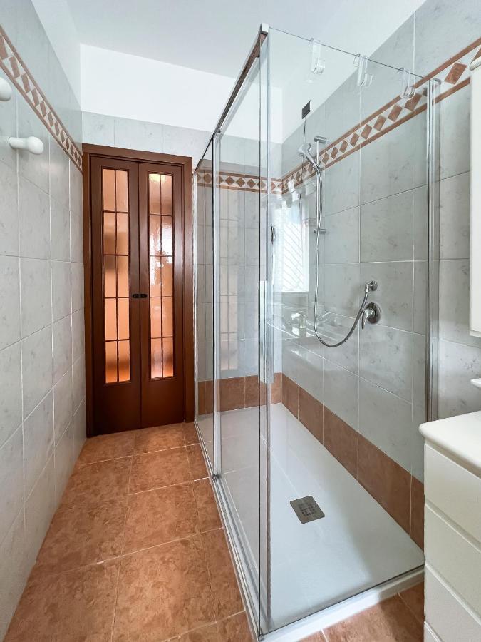 Apartment Amply Lit Harmony Via Brocchi Milan