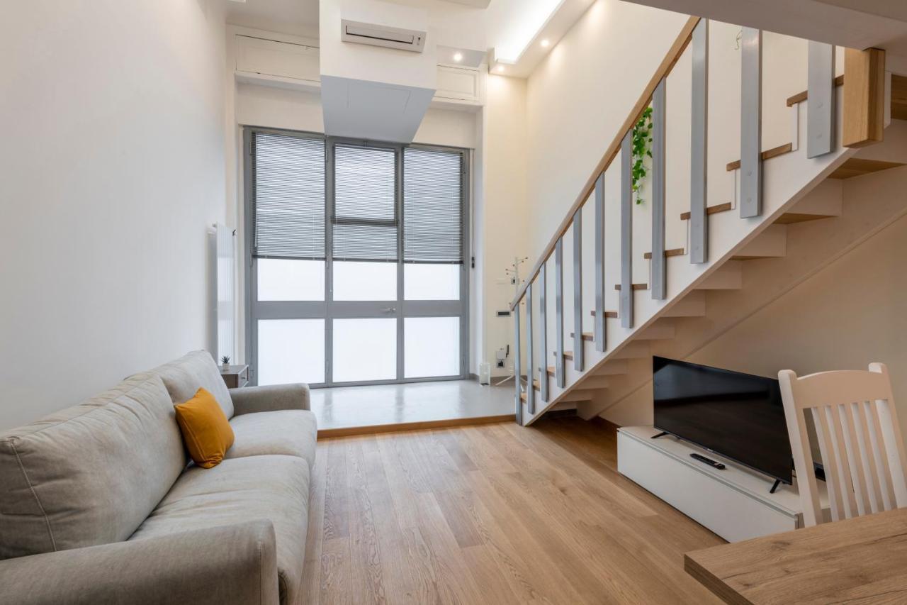 Be-c0 Moscova District Loft Milão
