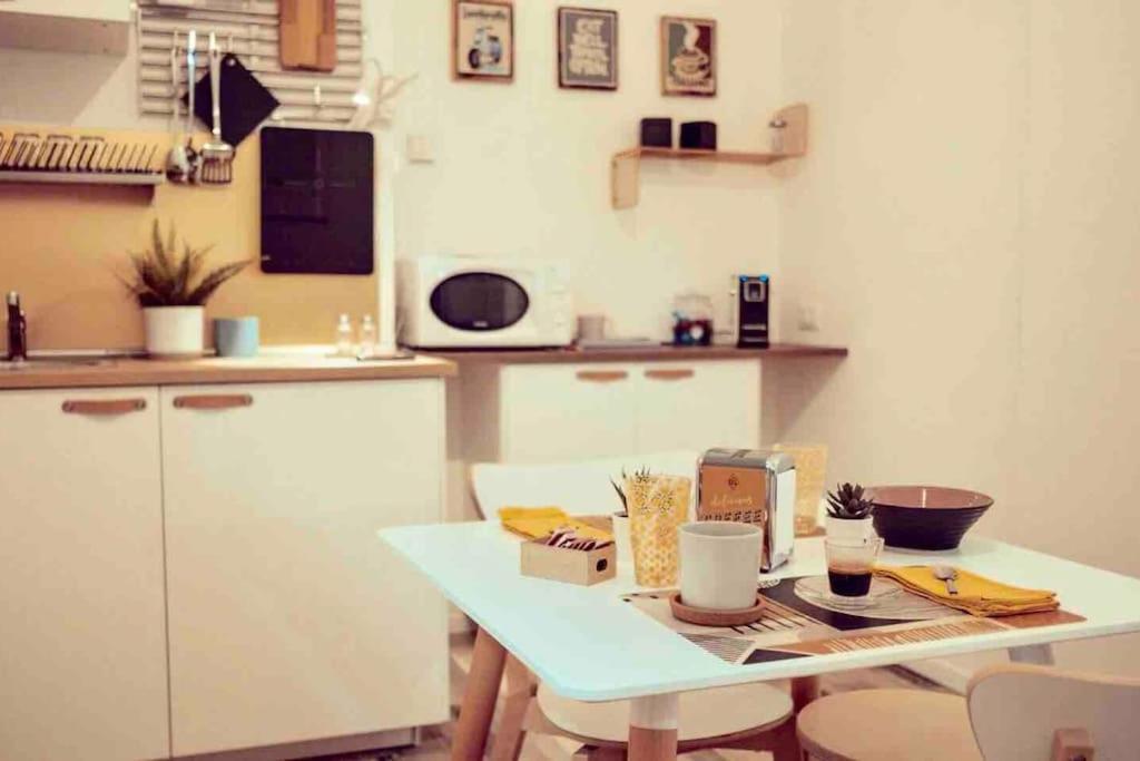 Apartment Casa Navi - Typical House By Navigli Milan