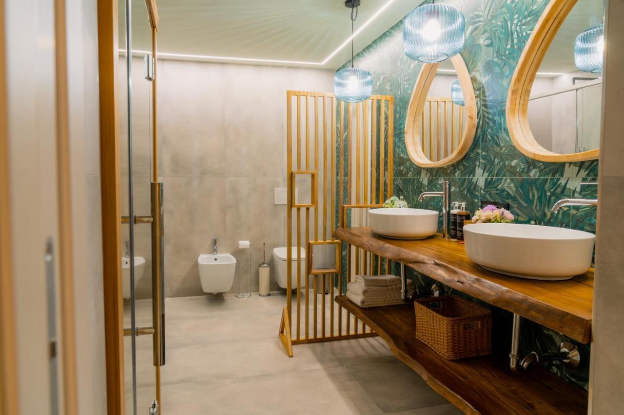 Experience - Palms * Milan