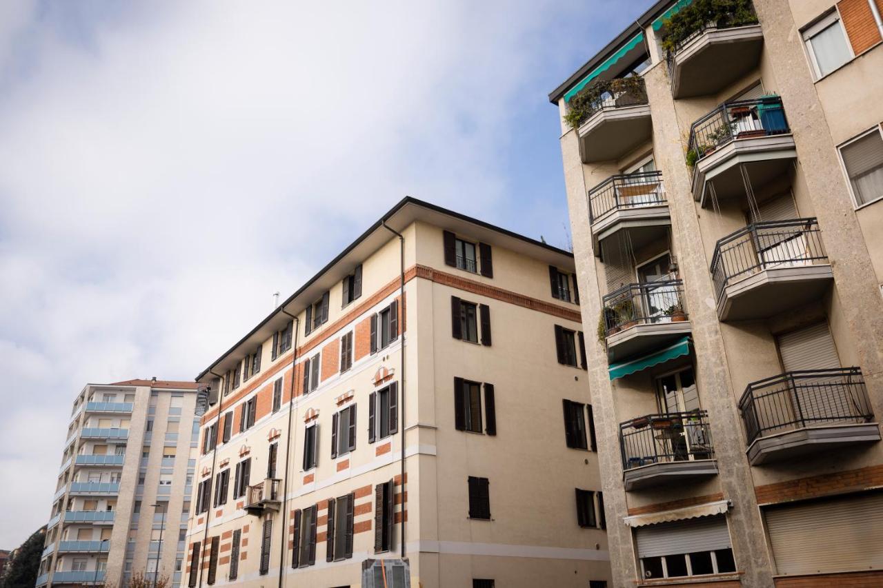 Ampio Bilocale In Zona Navigli/romolo * Milan