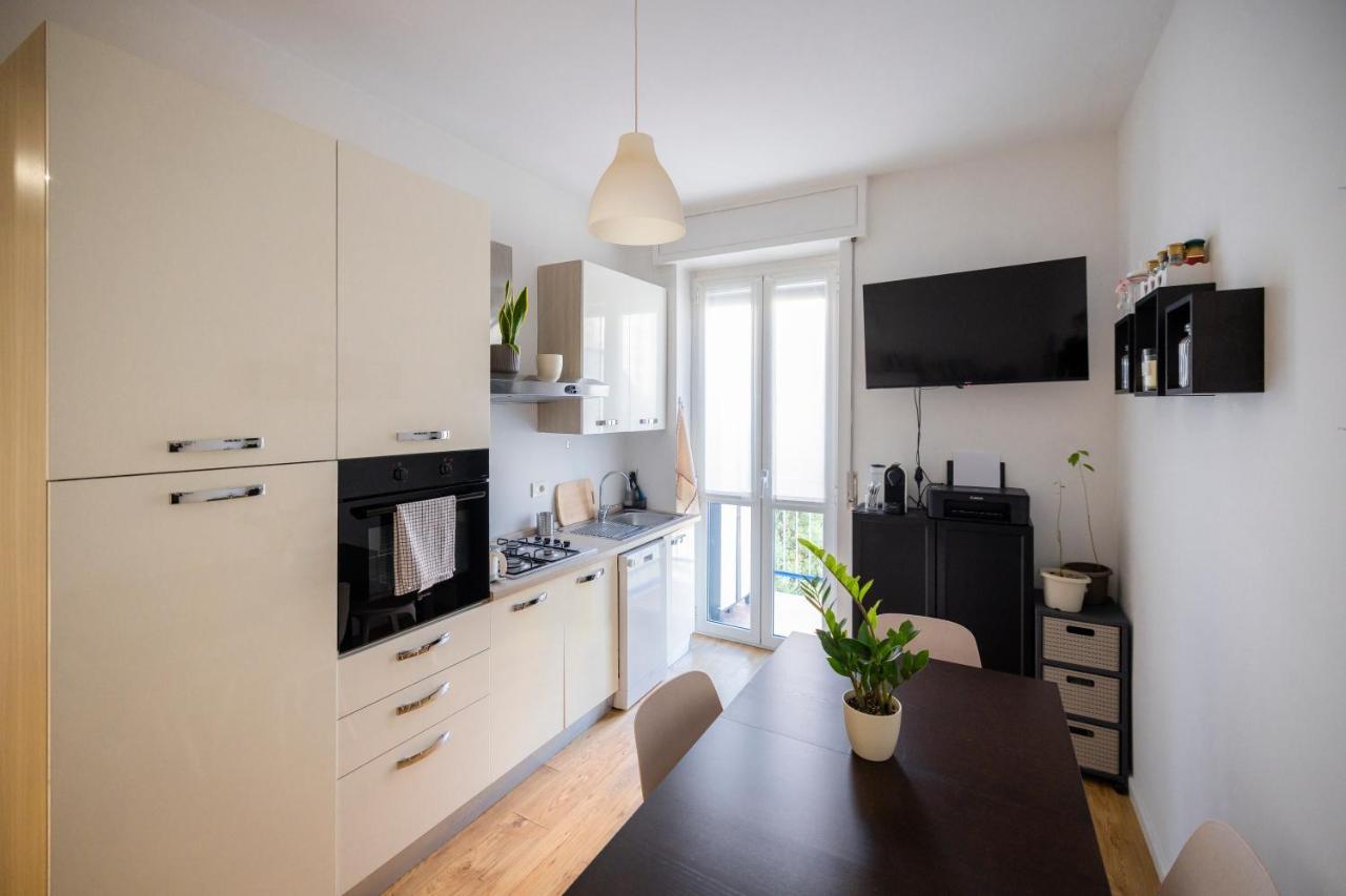 Ampio Bilocale In Zona Navigli/romolo Apartment Milan