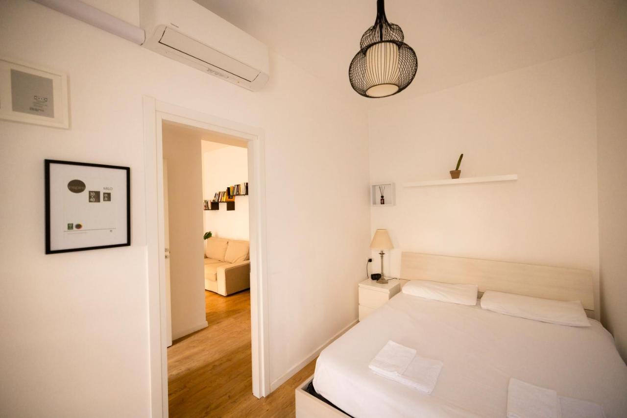 Apartment Ampio Bilocale In Zona Navigli/romolo Milan