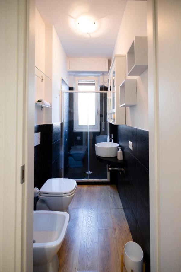 Apartment Ampio Bilocale In Zona Navigli/romolo Milan