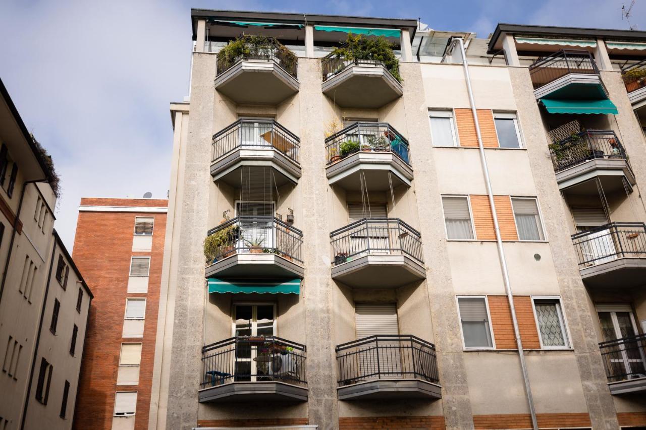Ampio Bilocale In Zona Navigli/romolo Apartment