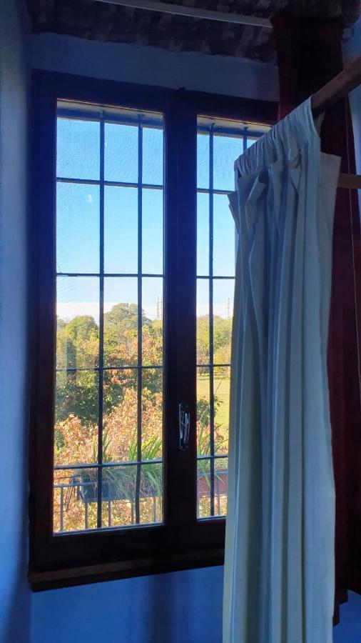 With Terrace And Loft With Garden In Naviglio Pavese Guest house