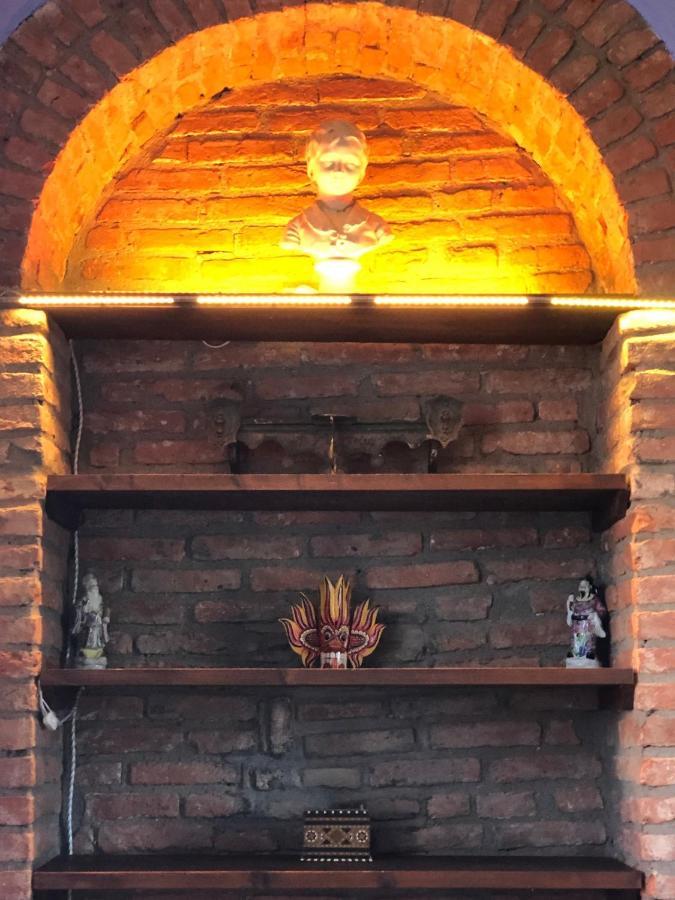 With Terrace And Loft With Garden In Naviglio Pavese Guest house