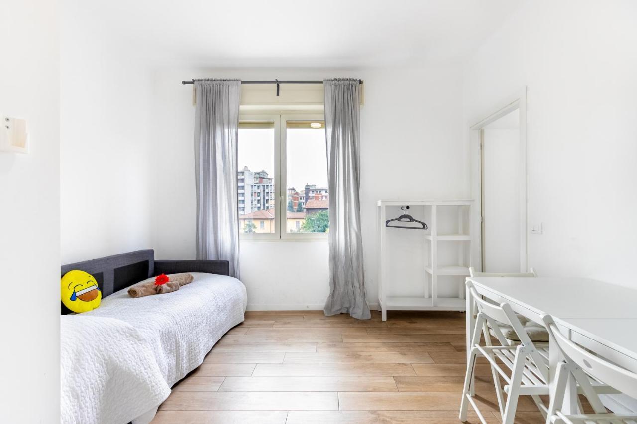 Alessia's Flat - Politecnico Bovisa Apartment Milan