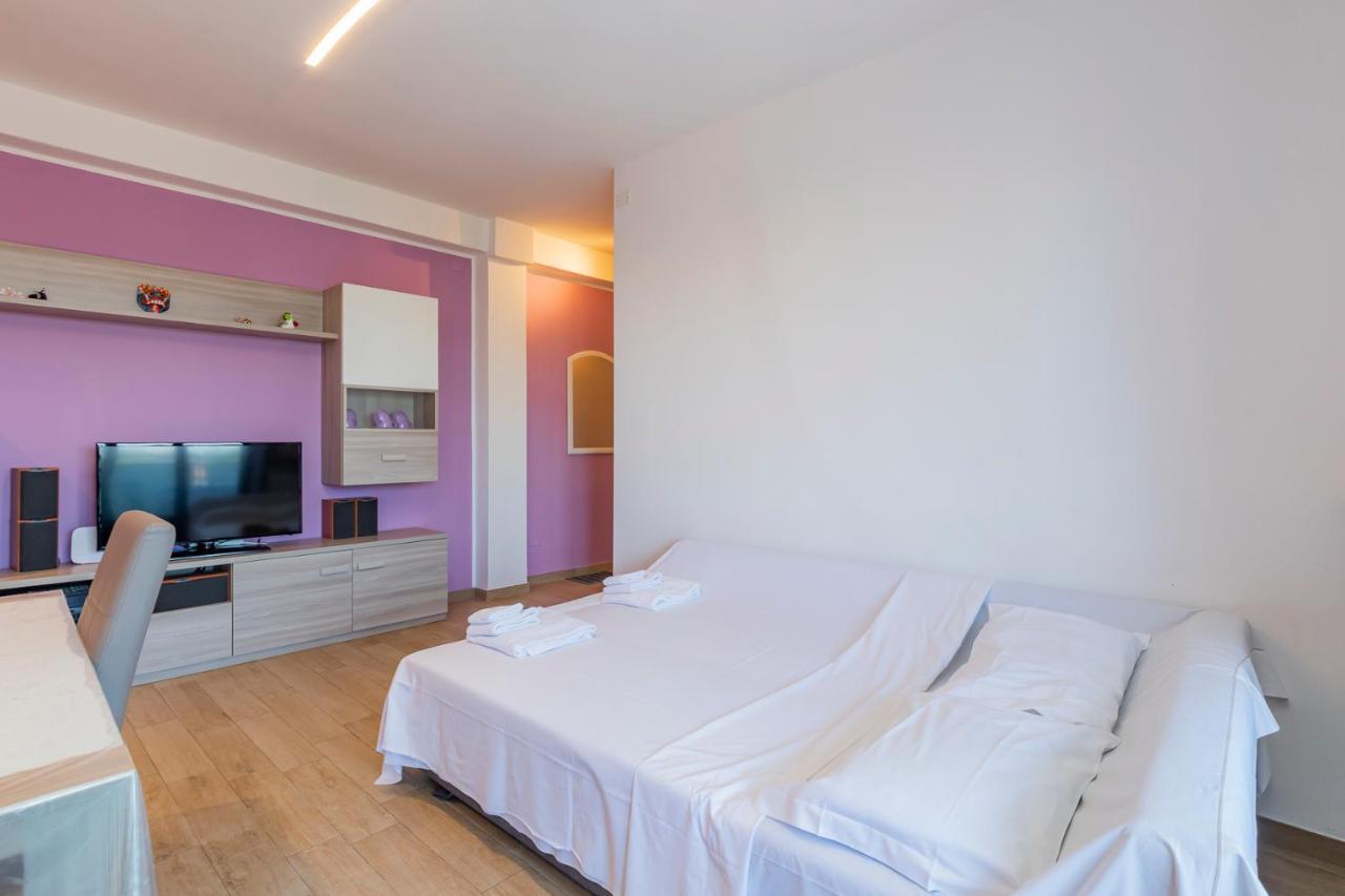 Apartment Big - Alcuino 7 *