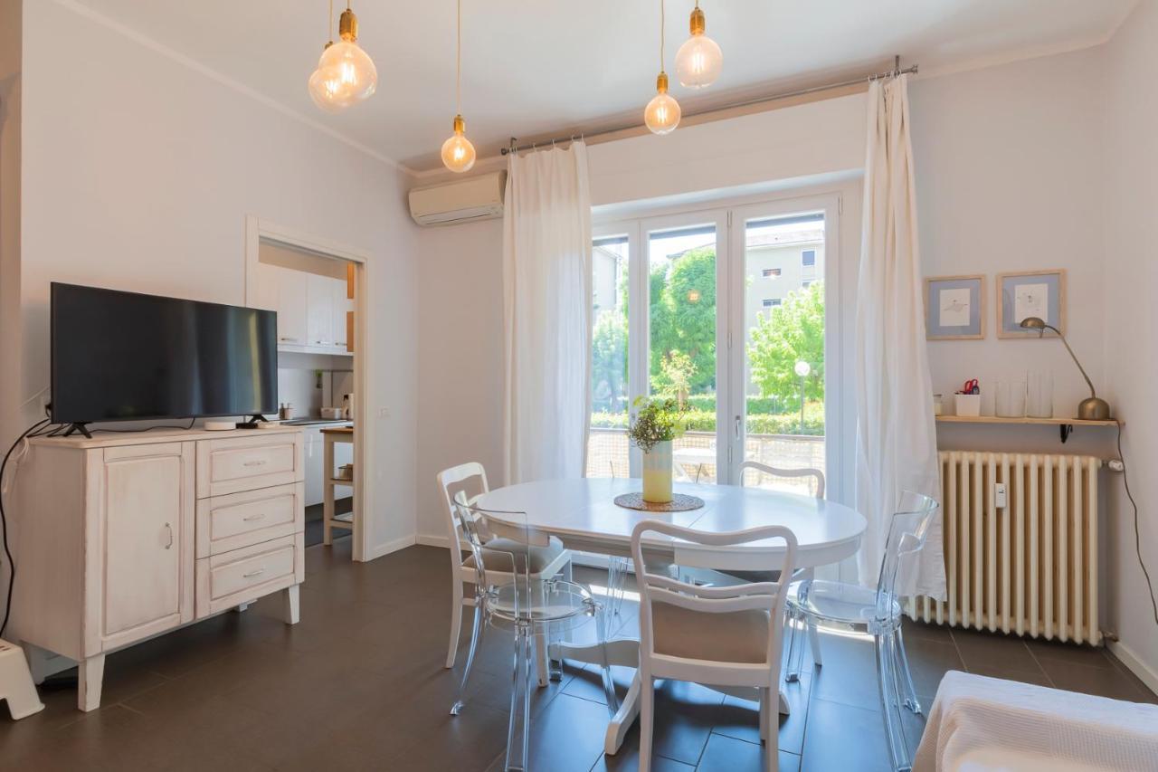 Apartment Renovated Flat Medeghino 24 Milan