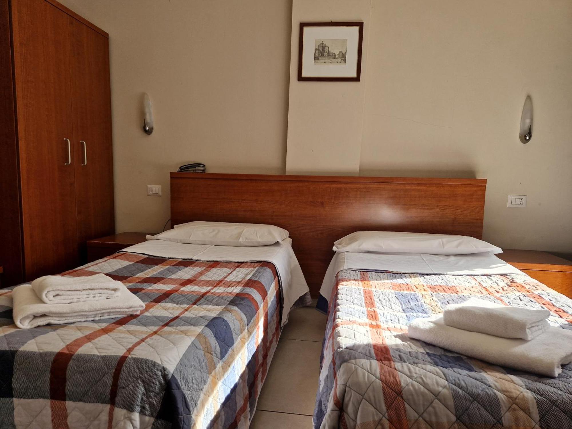 Bonola Hotel