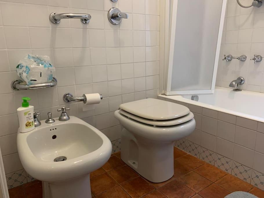 Apartment Bright - Entire - 24h Check-in Milan