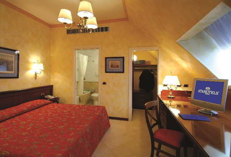 Hotel Unaway & Linea Uno Milan