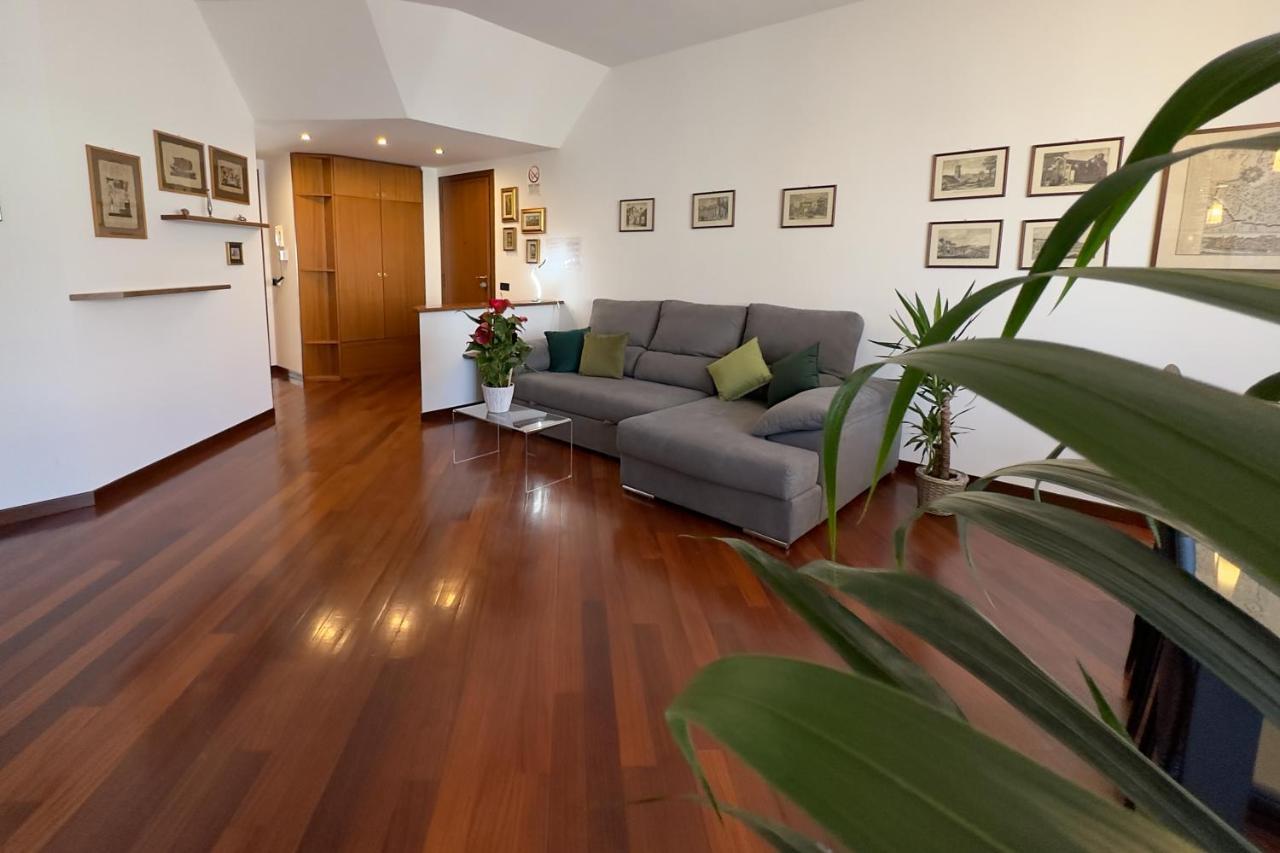 Apartment Emeraldway - Bellissimo In Zona Sempione-tre Torri Milan