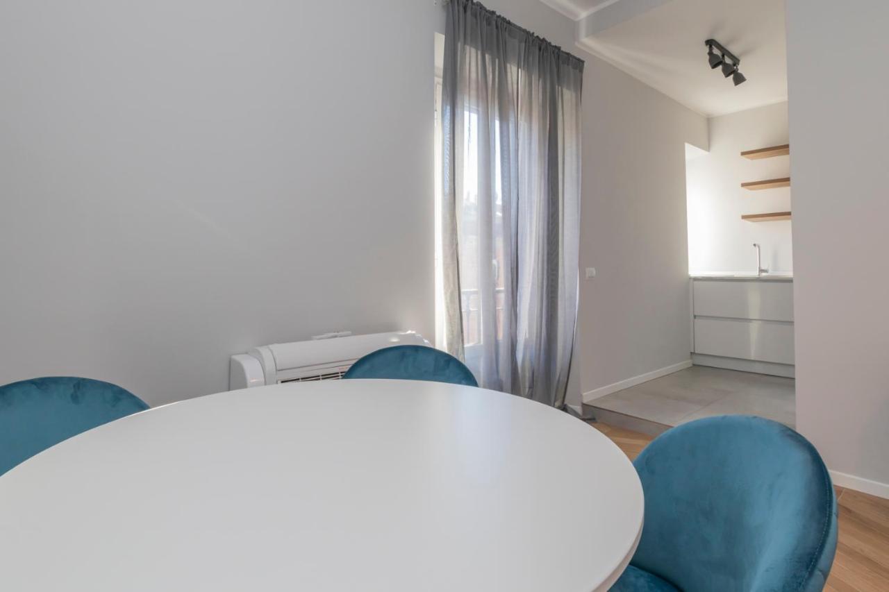 Luxury In Downtown - Curtatone 4 * Milan