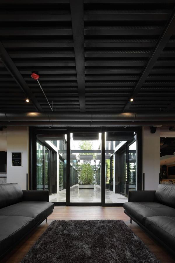 Versoverde Alzaia Naviglio Grande 2* Milan