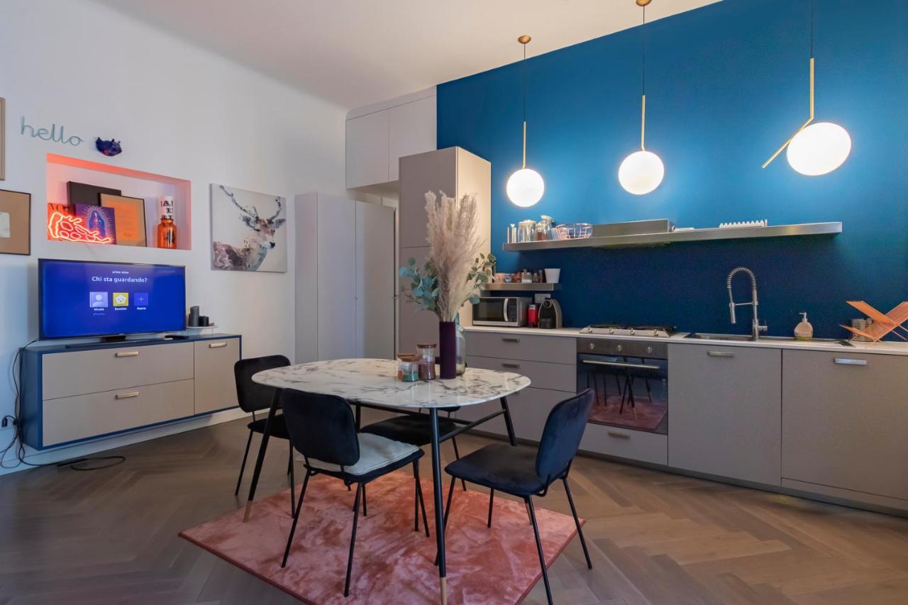 Renovated Flat Imbriani 8 Apartment