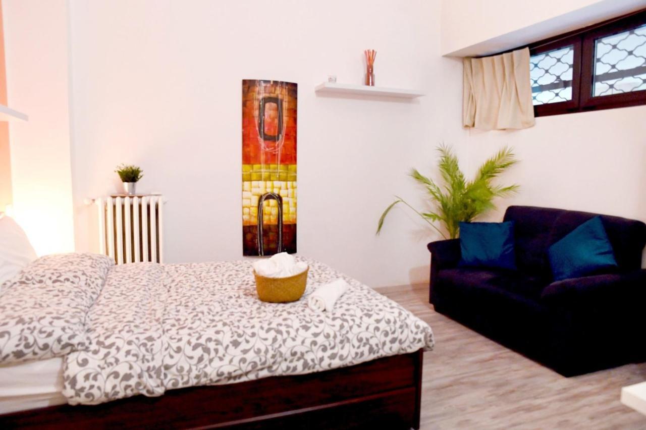 Lucca 22 Guest house Milan
