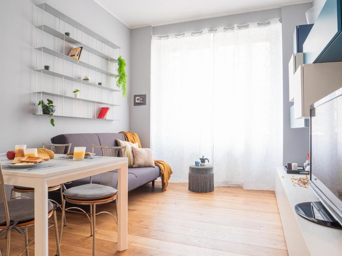 The Rent - Lovely Two-bedroom Near Bocconi * Milan