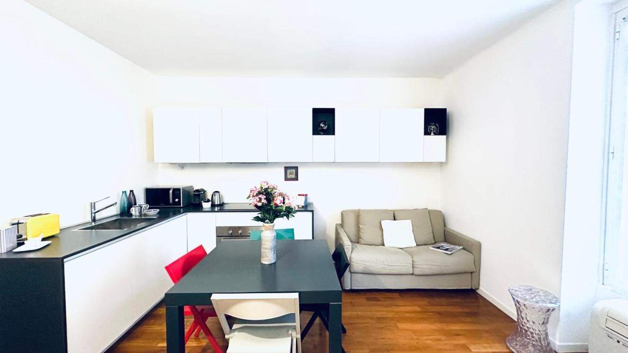 Apartamento Bixio Eleven Junior A 7 Minuti Dal Duomo