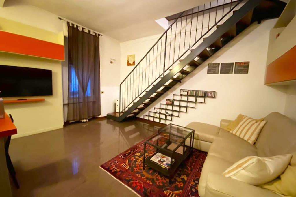 Apartamento Cenisio - Corso Sempione Accogliente Mansarda Di Design *