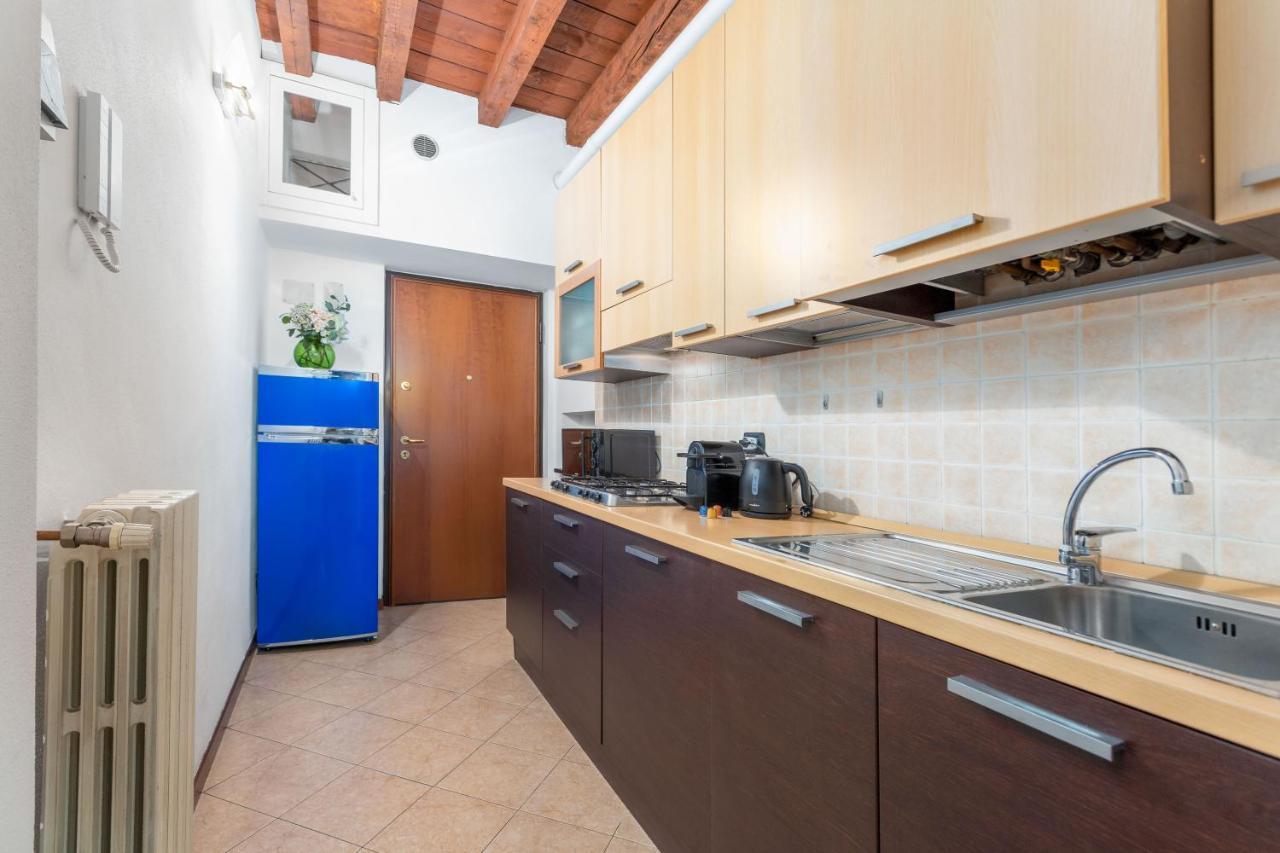 Conciliazione-centralissima Apartamento Milão