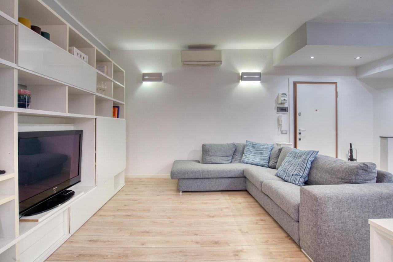 Apartamento Caseospitali - Serendipity, Moderno Bilocale Con Balcone In Complesso Residenziale Milão