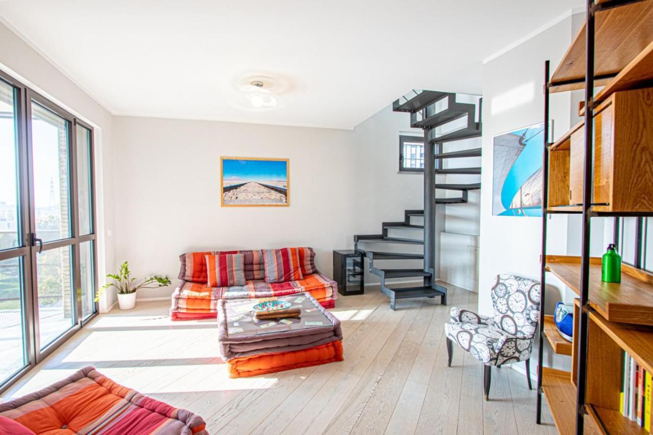 Wolvesdensuite Con Terrazzi E Garage Gratuito