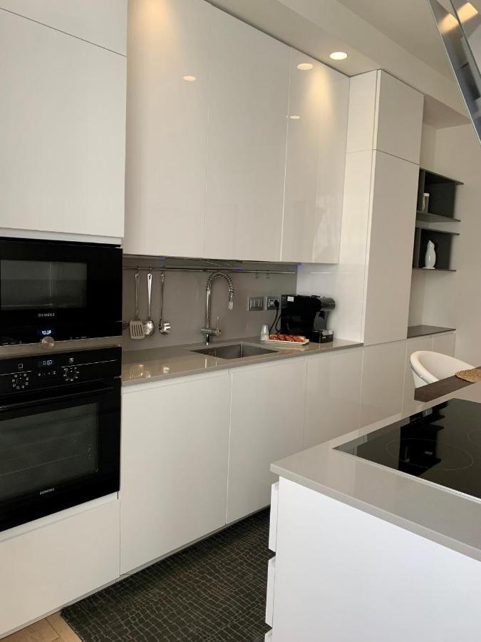 Fifty Eight Duomo Apartment *