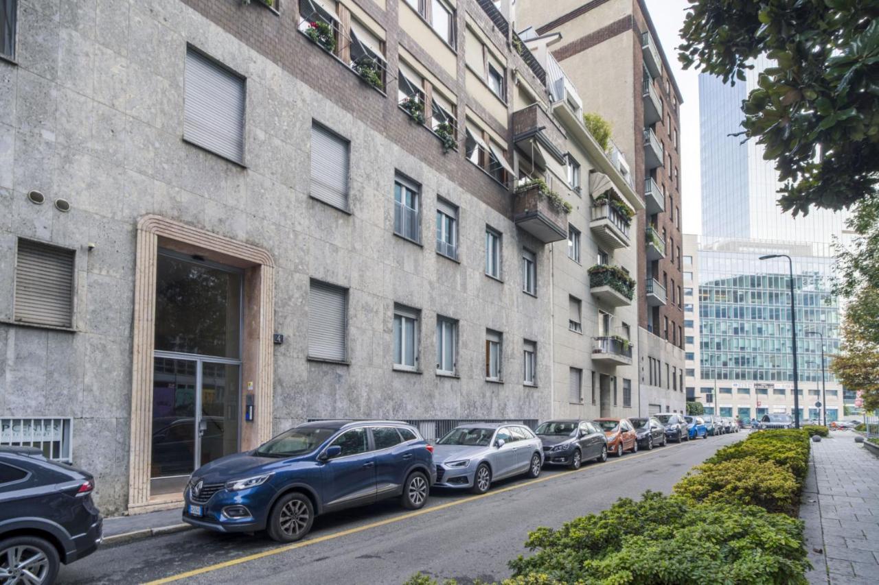 Apartment Easylife: Modern Trilocale In Gioia-porta Nuova Milan