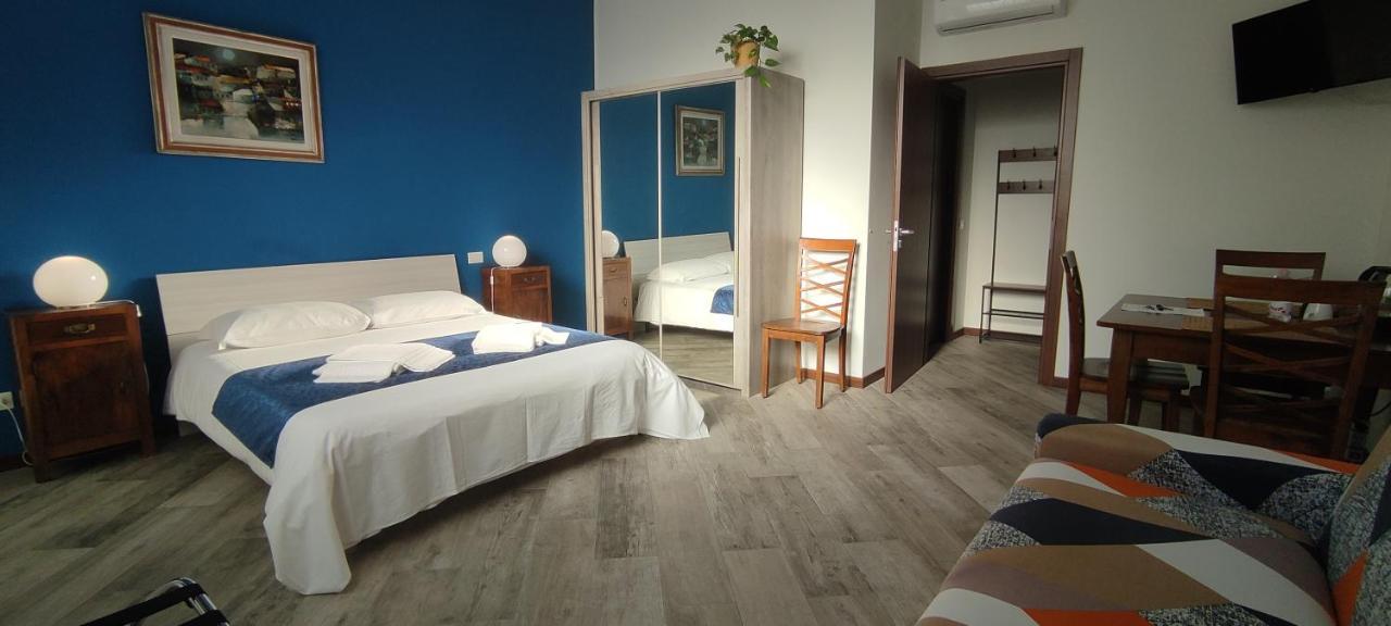 Sansirofiera Guest house *