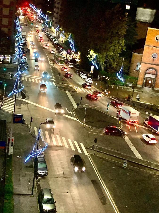 Apartamento New Fashion District, 3 Bdrs - 30 Minutes From Linate With New Subway Milão
