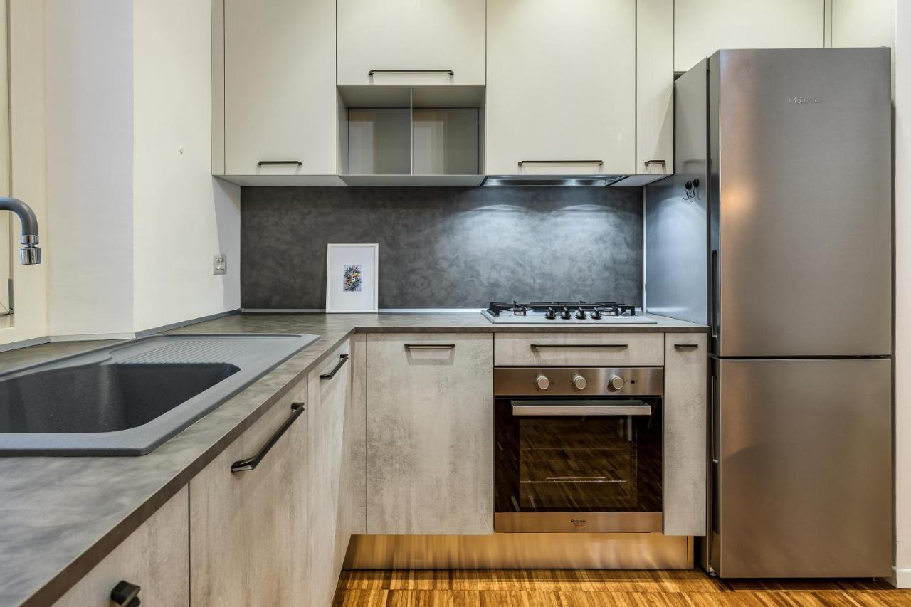 Apartment Beplace In Isola