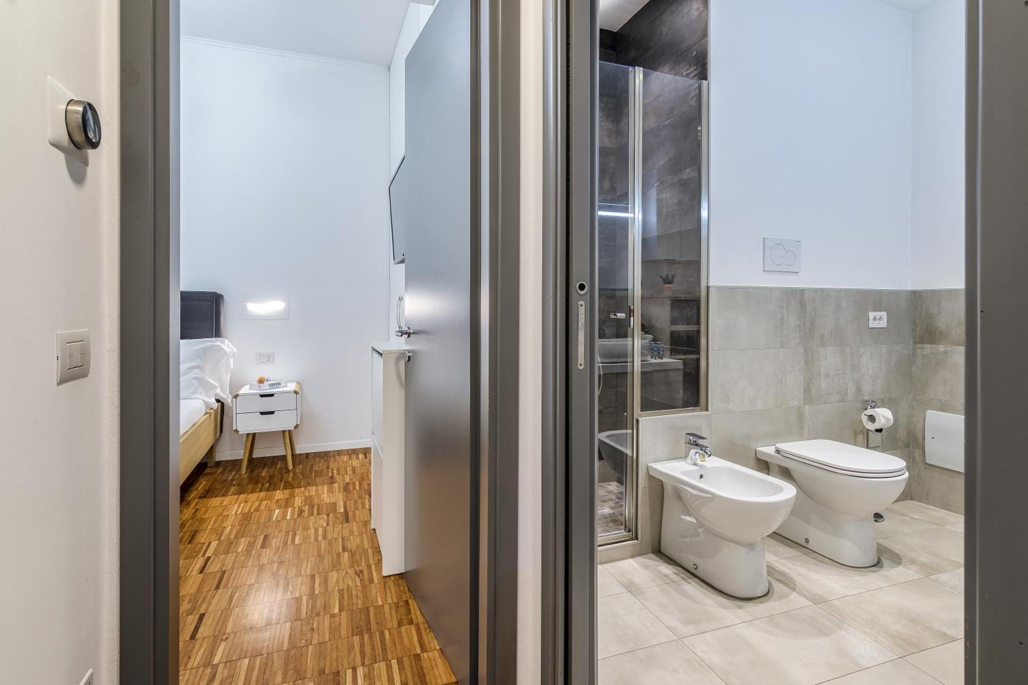Apartment Beplace In Isola Milan