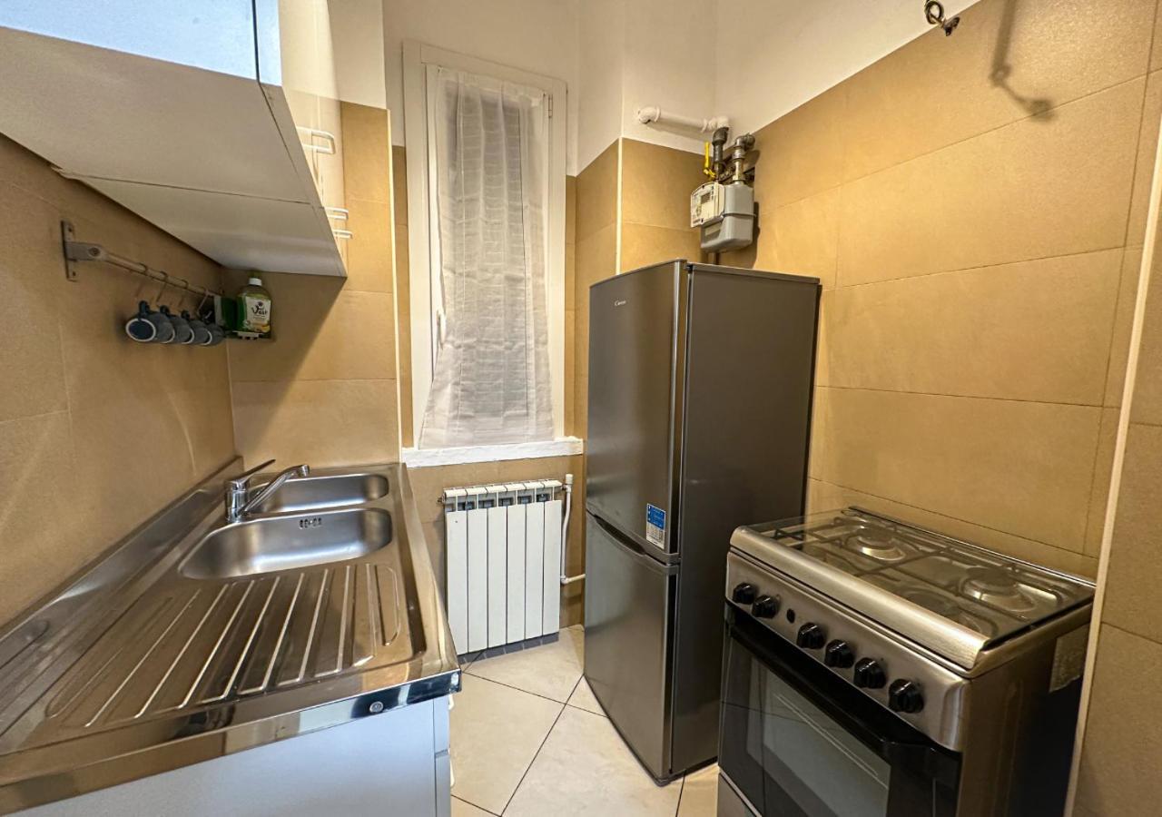 Apartment Modern Cenisio - Self Check-in & Parking