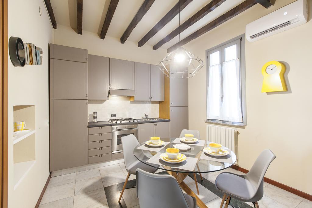 Apartment Lima Milan