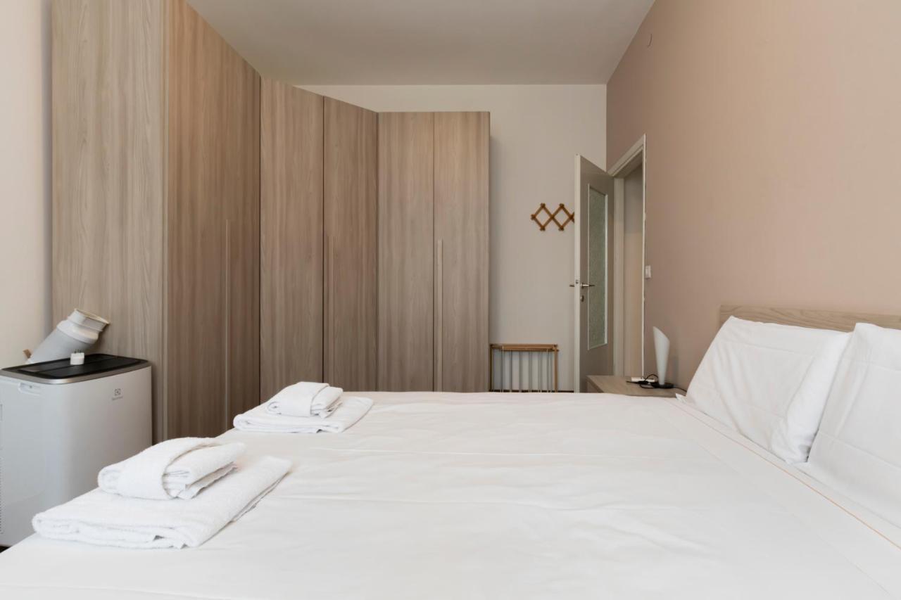 Apartment I Host - Giambellino 40