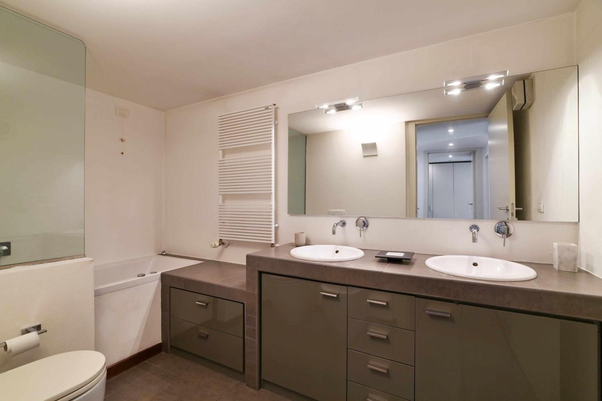 Apartment Npa20 Luxury Large In Navigli District *