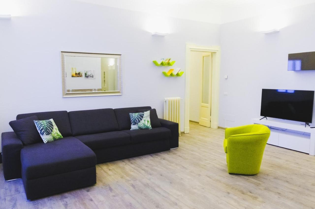 Apartment Book Now! Corso Buenos Aires & Loreto M1 *