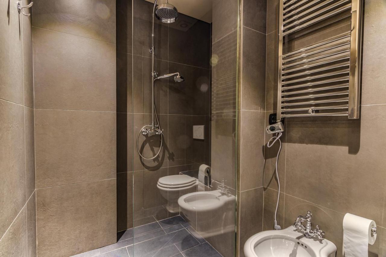 Carlo Goldoni Luxury Flat 3pax Wifi
