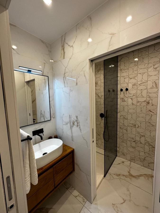 Bilocale Luxury A 50 Mt Dalla Stazione Di Apartment Milan