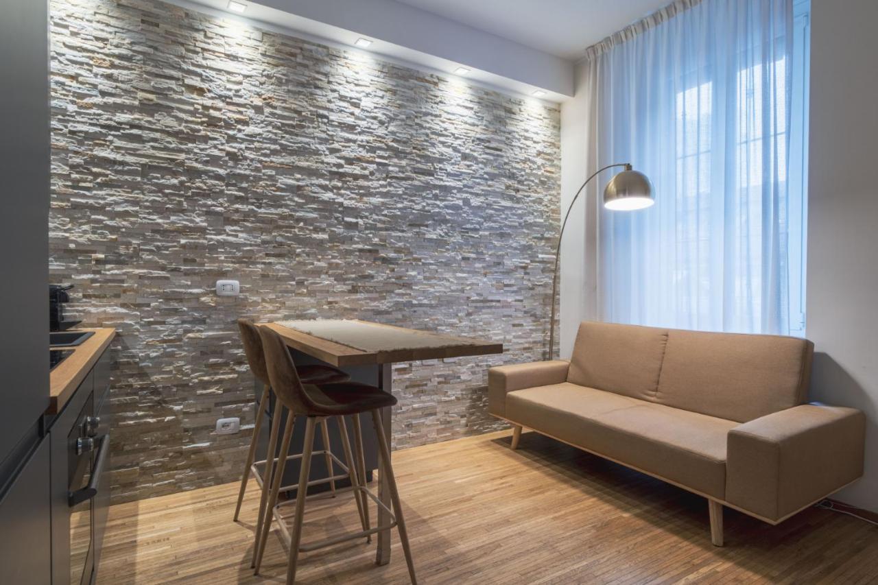 Easylife - Elegante E Moderno In Zona Garibaldi Apartamento
