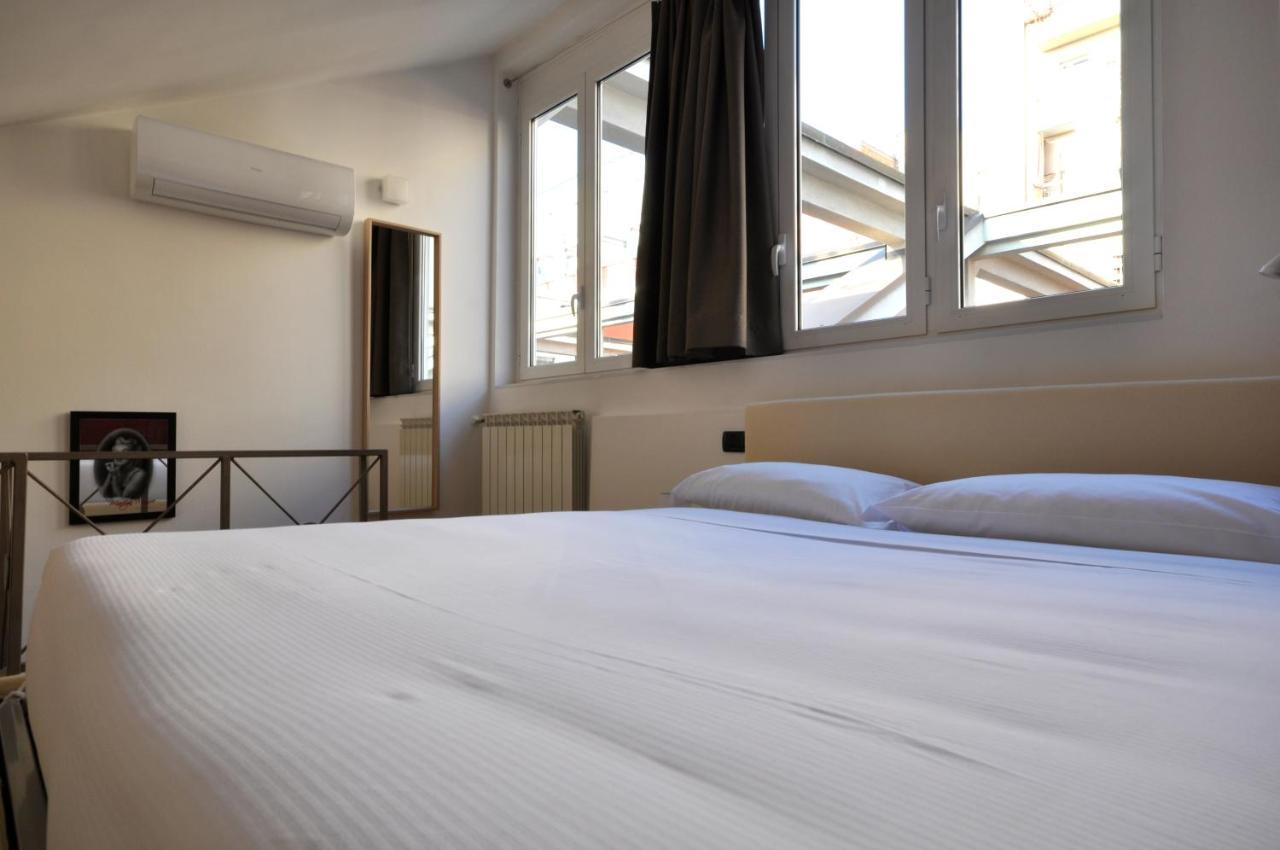 Apartamento Loft Ristrutturato Vicino M4 Argonne - San Benigno *