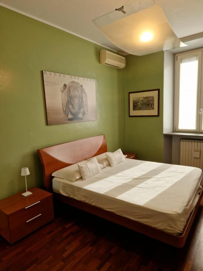 Cozy Flat Mins Walk To Navigli And Metro Porta Genova Apartamento *