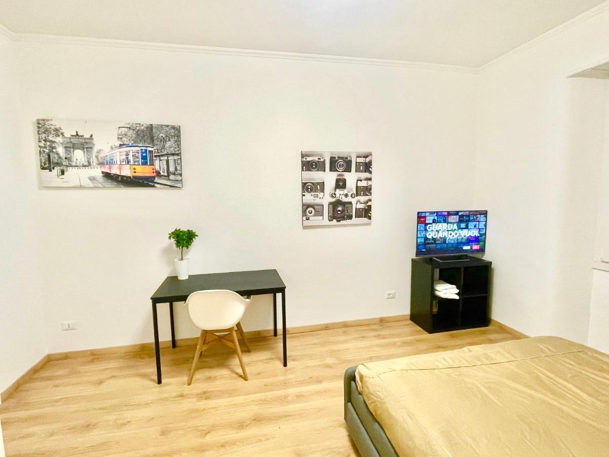 Con Bagno Privato - Zona Bocconi Homestay Milan