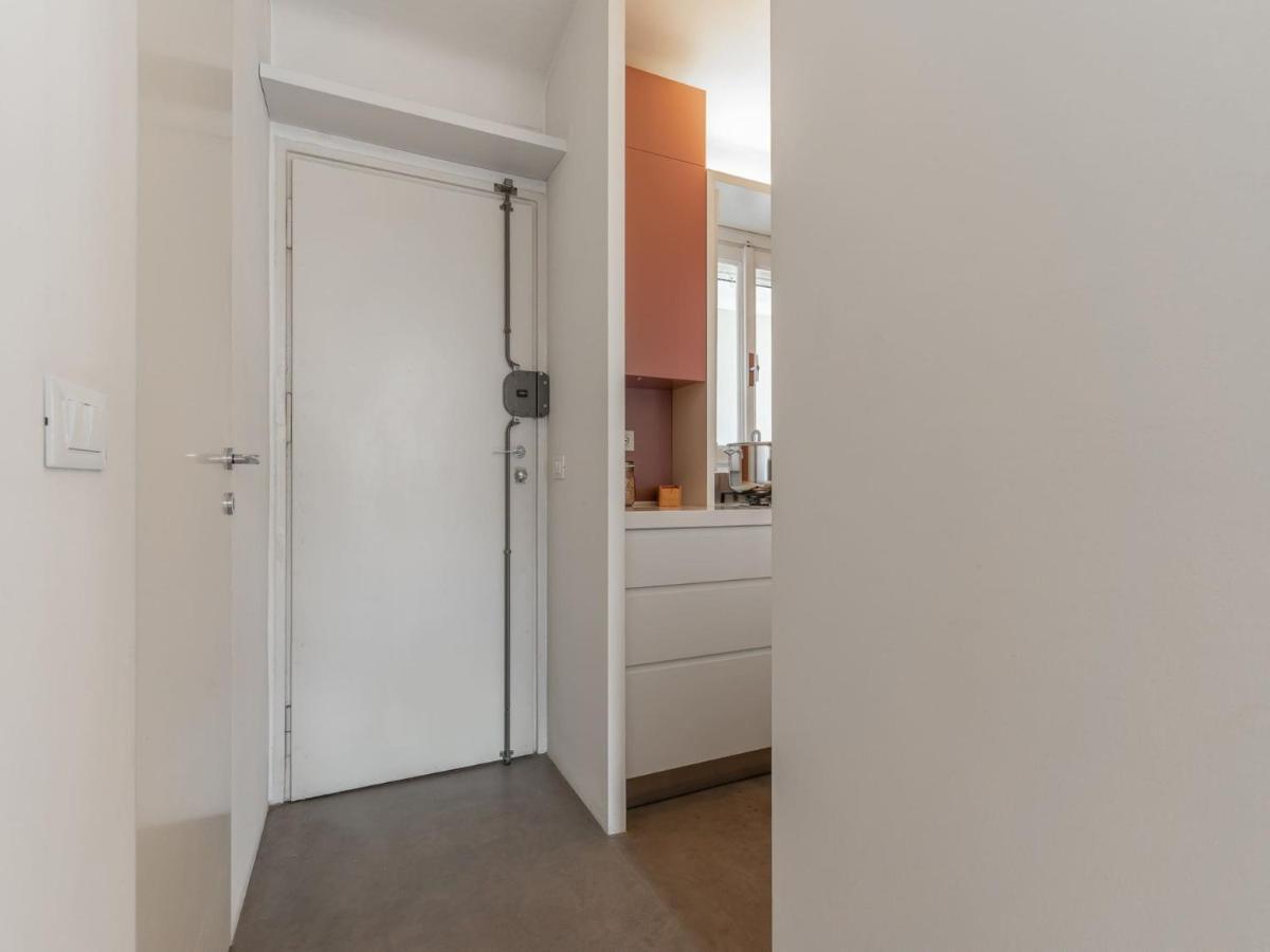 The Rent - Lovely One-bedroom In Moscova Apartamento Milão
