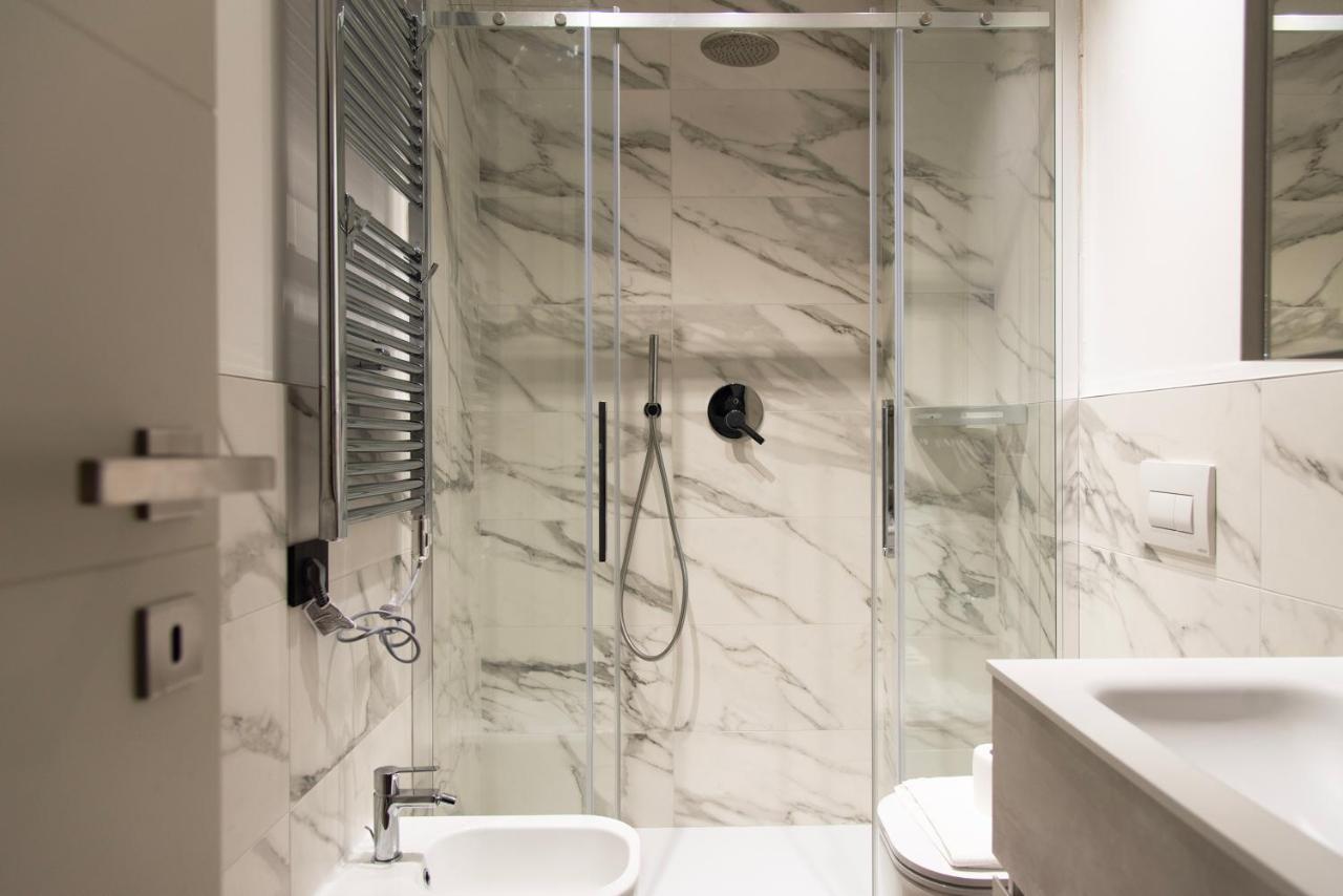 Apartment Youhosty - Montebianco 4/6 Milan